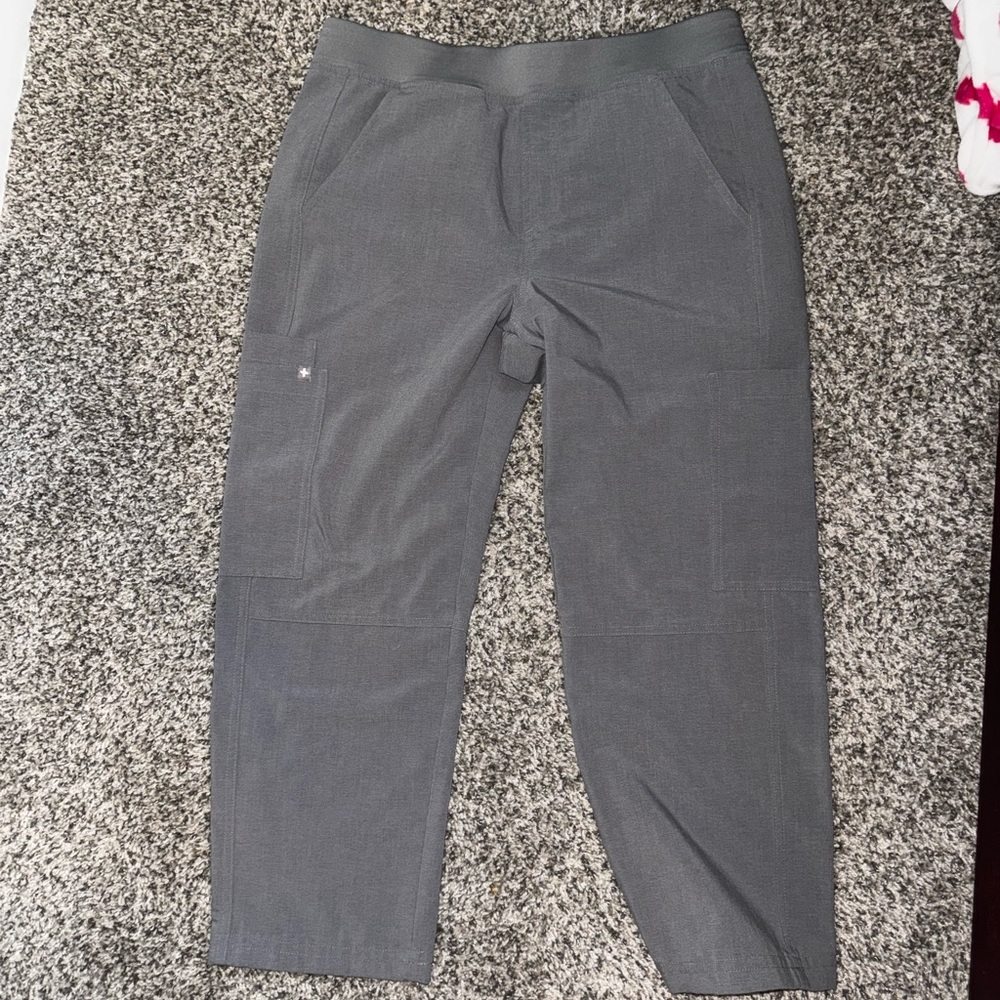 Figs Scrub Gray Cargo Pants with Straight Fit and Textured Fabric